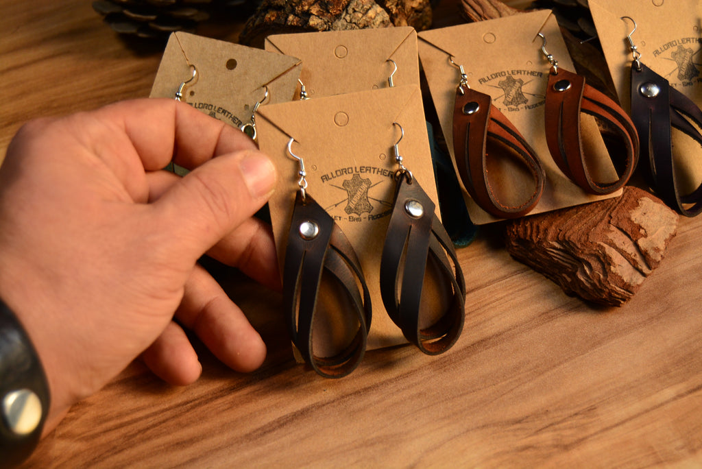 Deri Küpe V-2 El Yapımı Hakiki Deri Halka Form