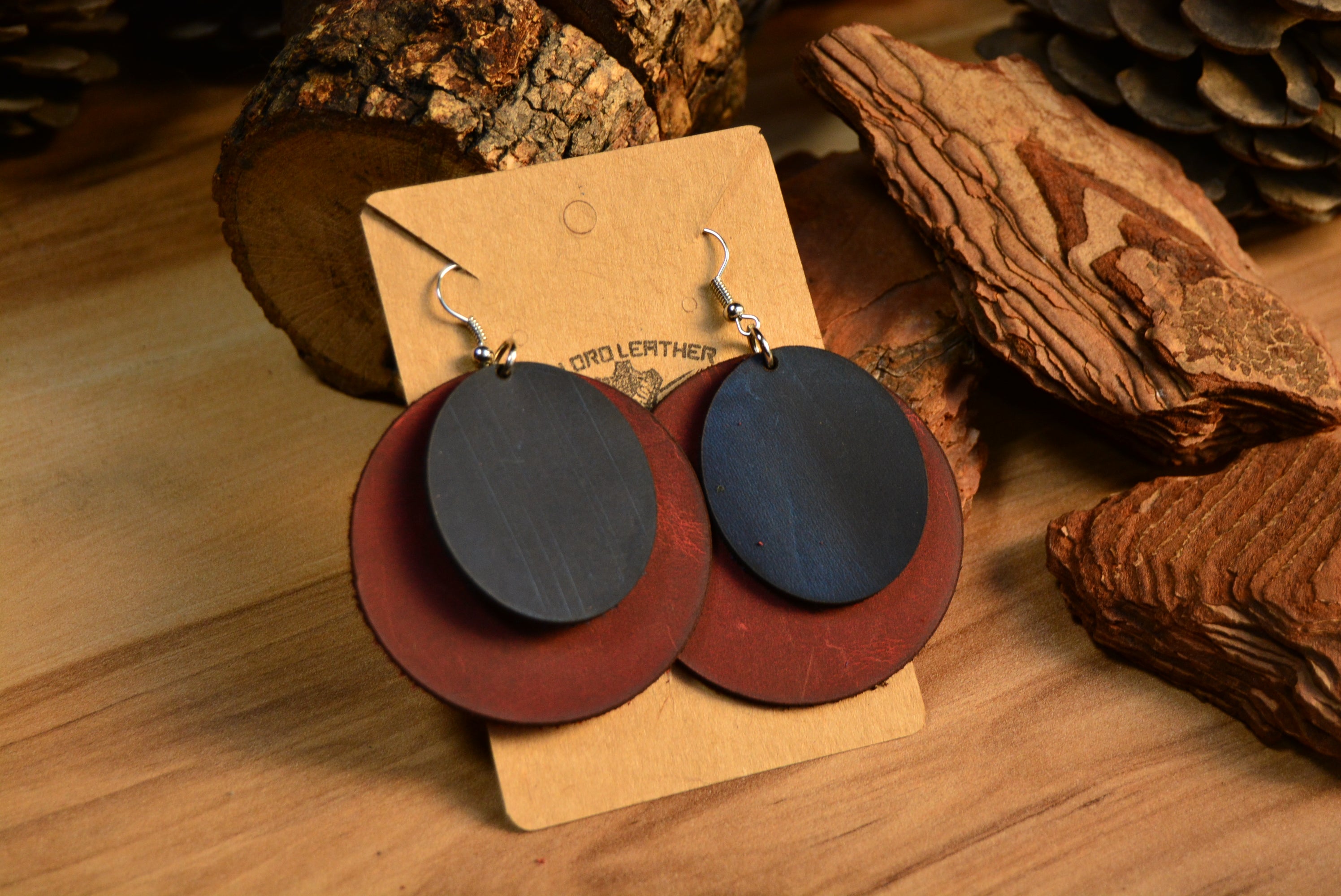 Deri Küpe V-3 El Yapımı Hakiki Deri Çift Katmanlı