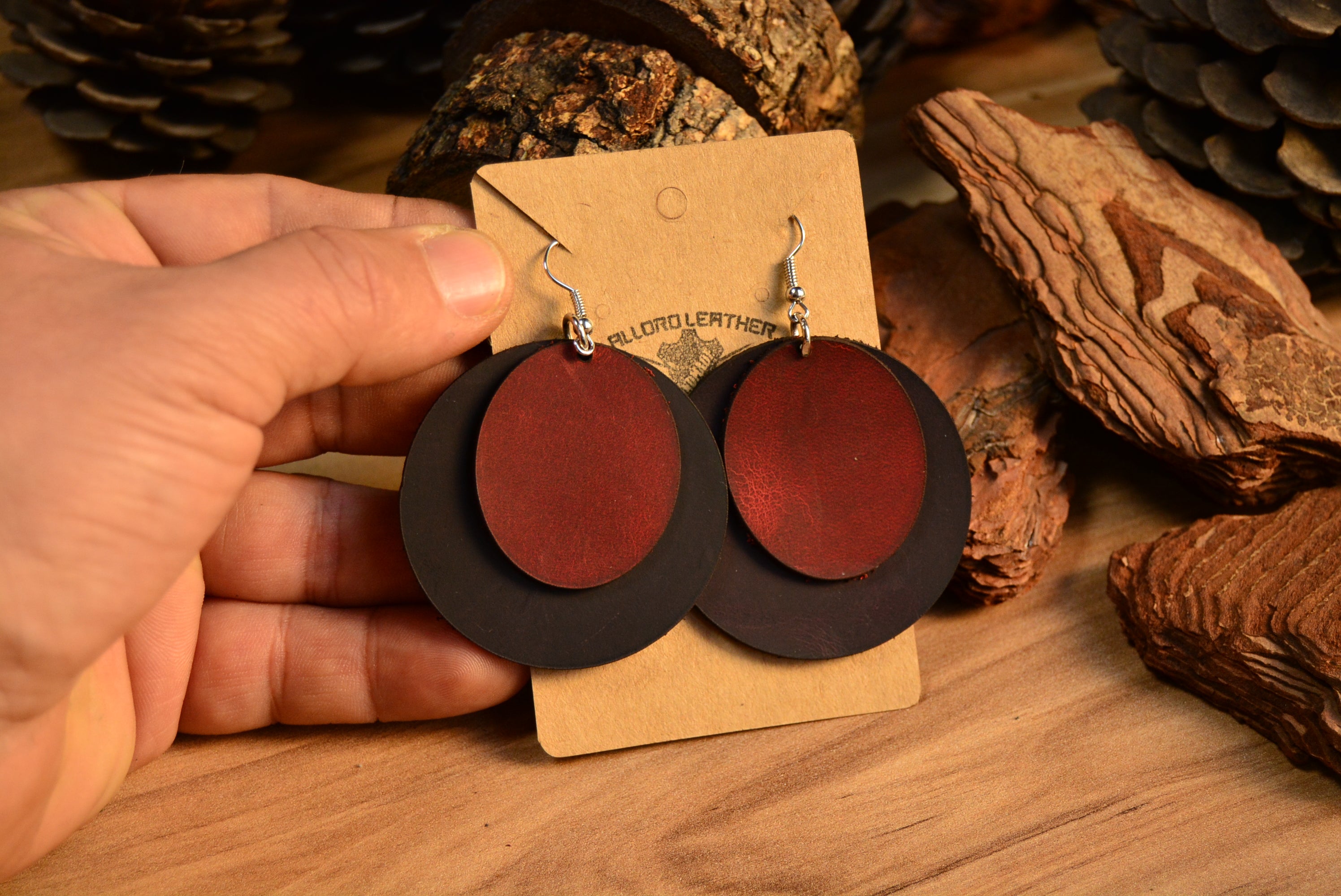 Deri Küpe V-3 El Yapımı Hakiki Deri Çift Katmanlı