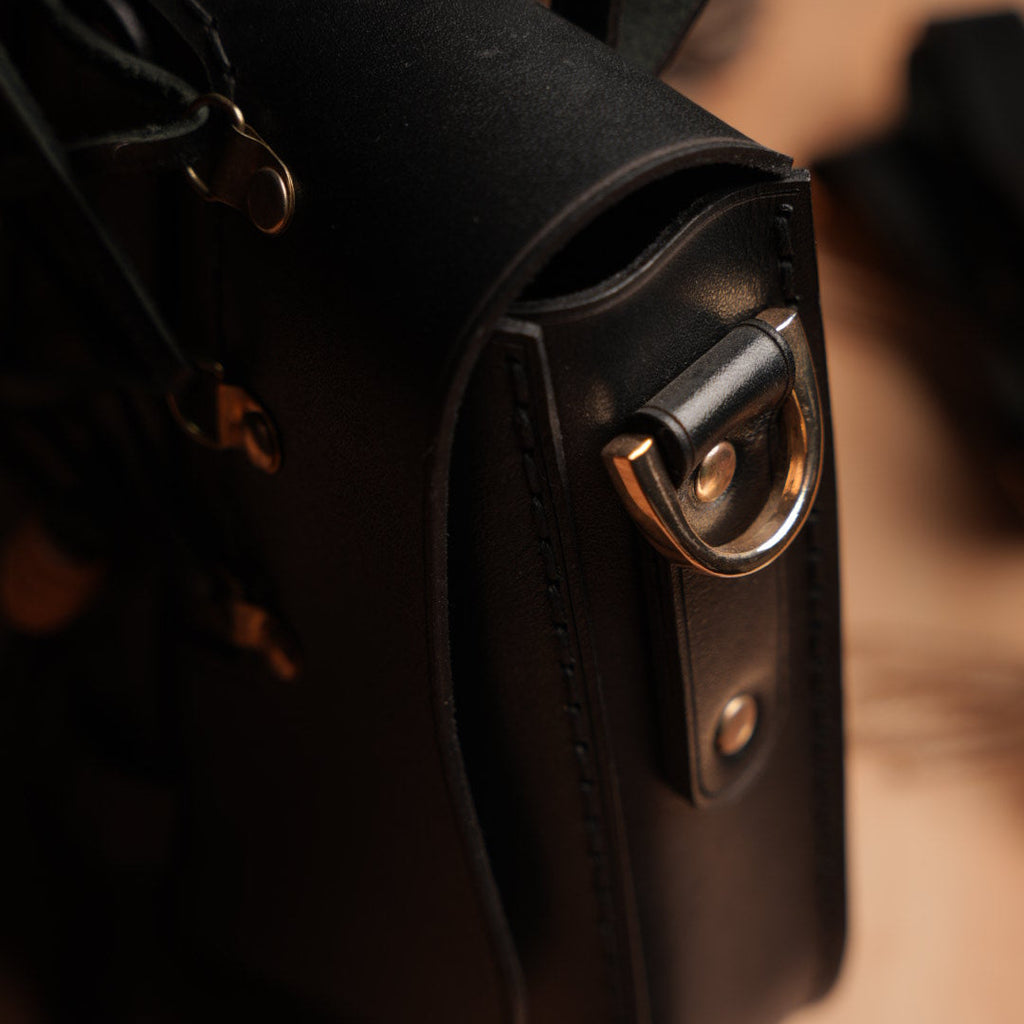 Corset Mini Çanta El Yapımı Hakiki Deri Omuz Askılı