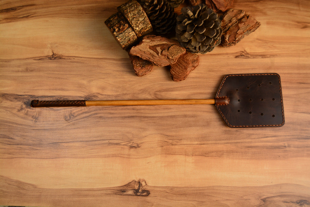 Deri Sinek Sopası Hakiki Deri El Yapımı Ahşap Saplı (Fly Swatter)